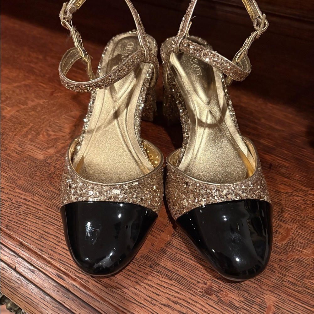 ELEGANT EVENING SHOES